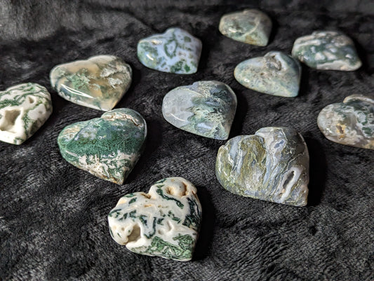 Moss Agate Palm Hearts